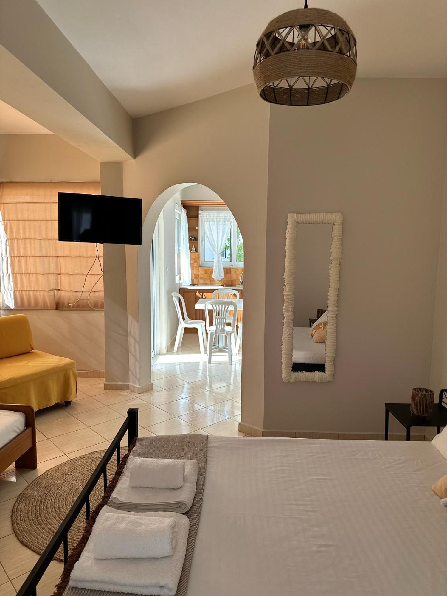 Vila Lemon Tree Sarandë Exteriör bild