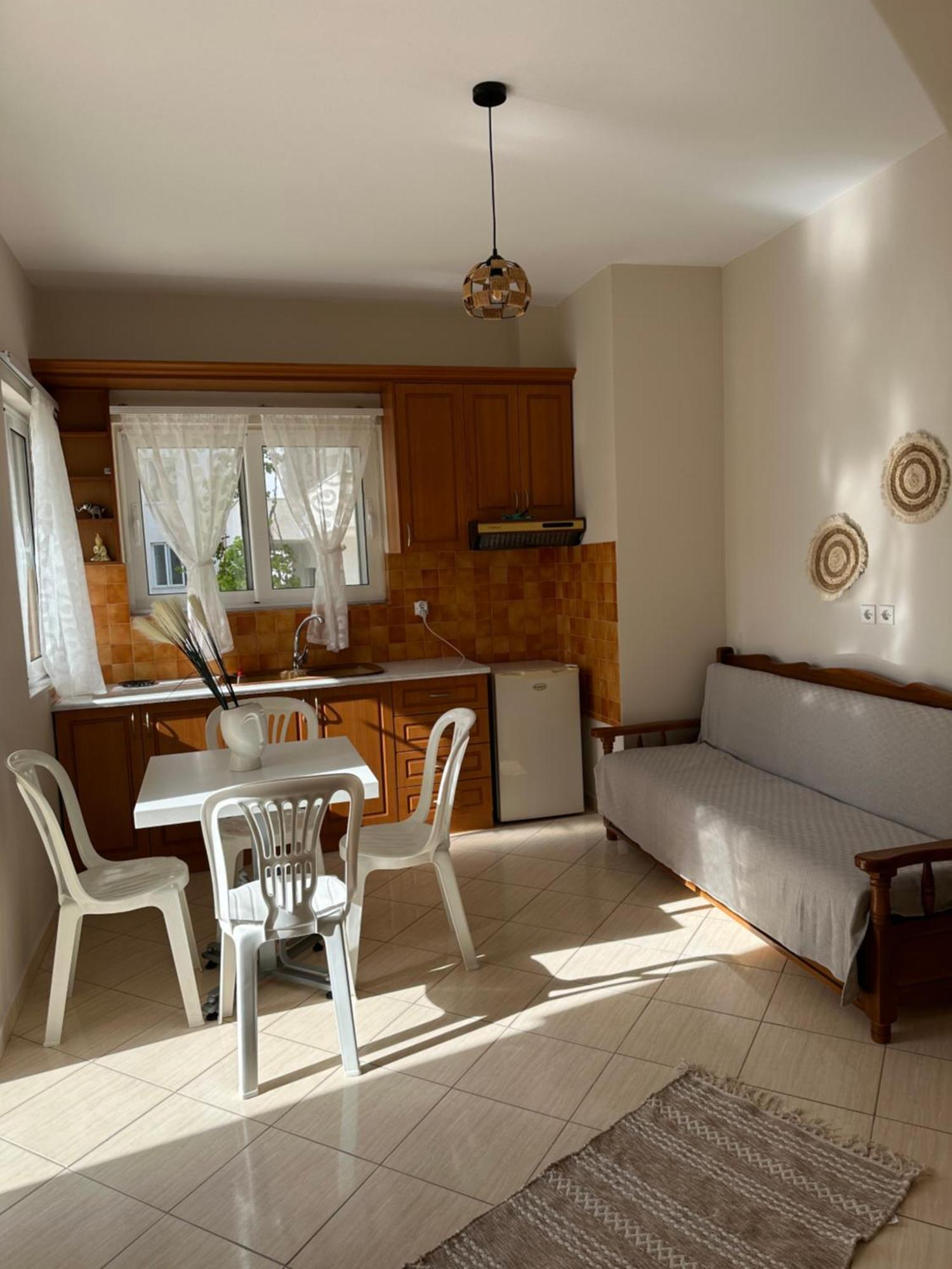 Vila Lemon Tree Sarandë Exteriör bild