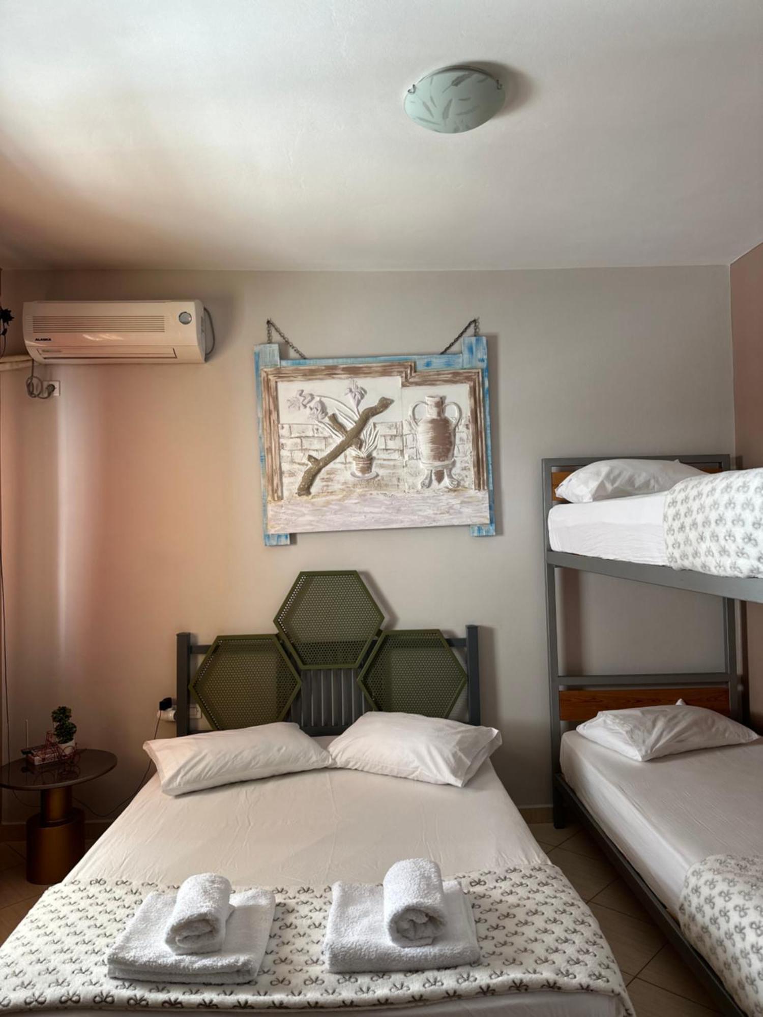 Vila Lemon Tree Sarandë Exteriör bild