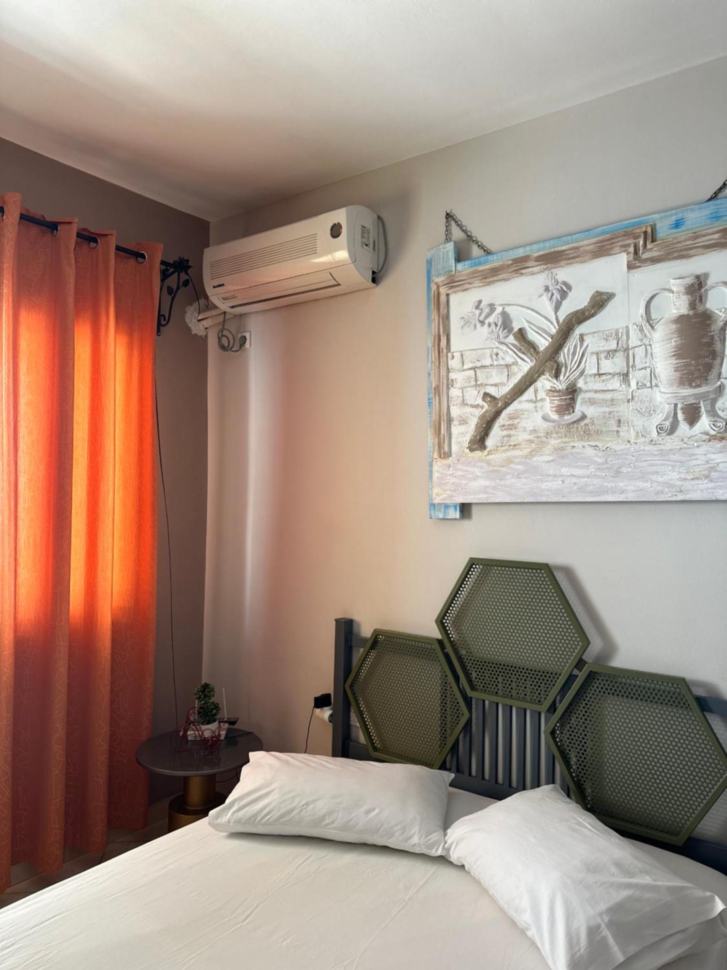 Vila Lemon Tree Sarandë Exteriör bild
